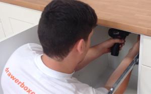 How to fit shallow inner Blum Tandembox Antaro drawer runners