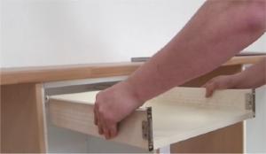 How to fit shallow Blum Metabox  drawer runners